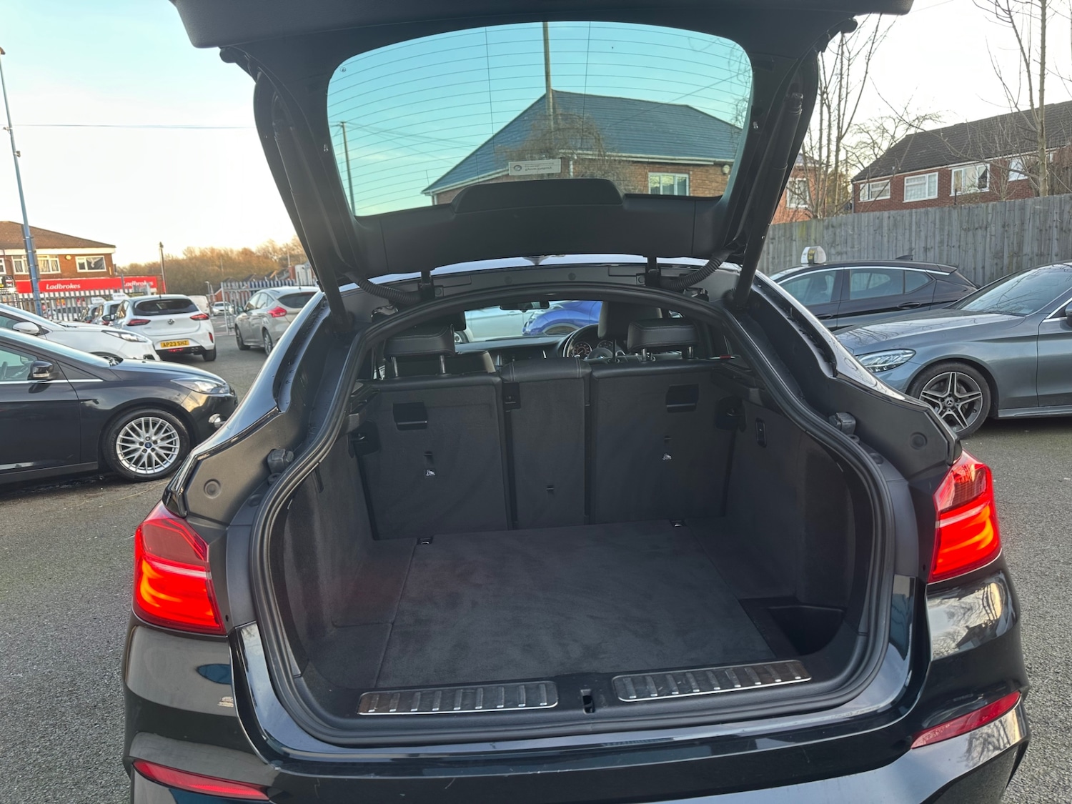 Used BMW X4 2017 for sale - 77657446: Photo 21