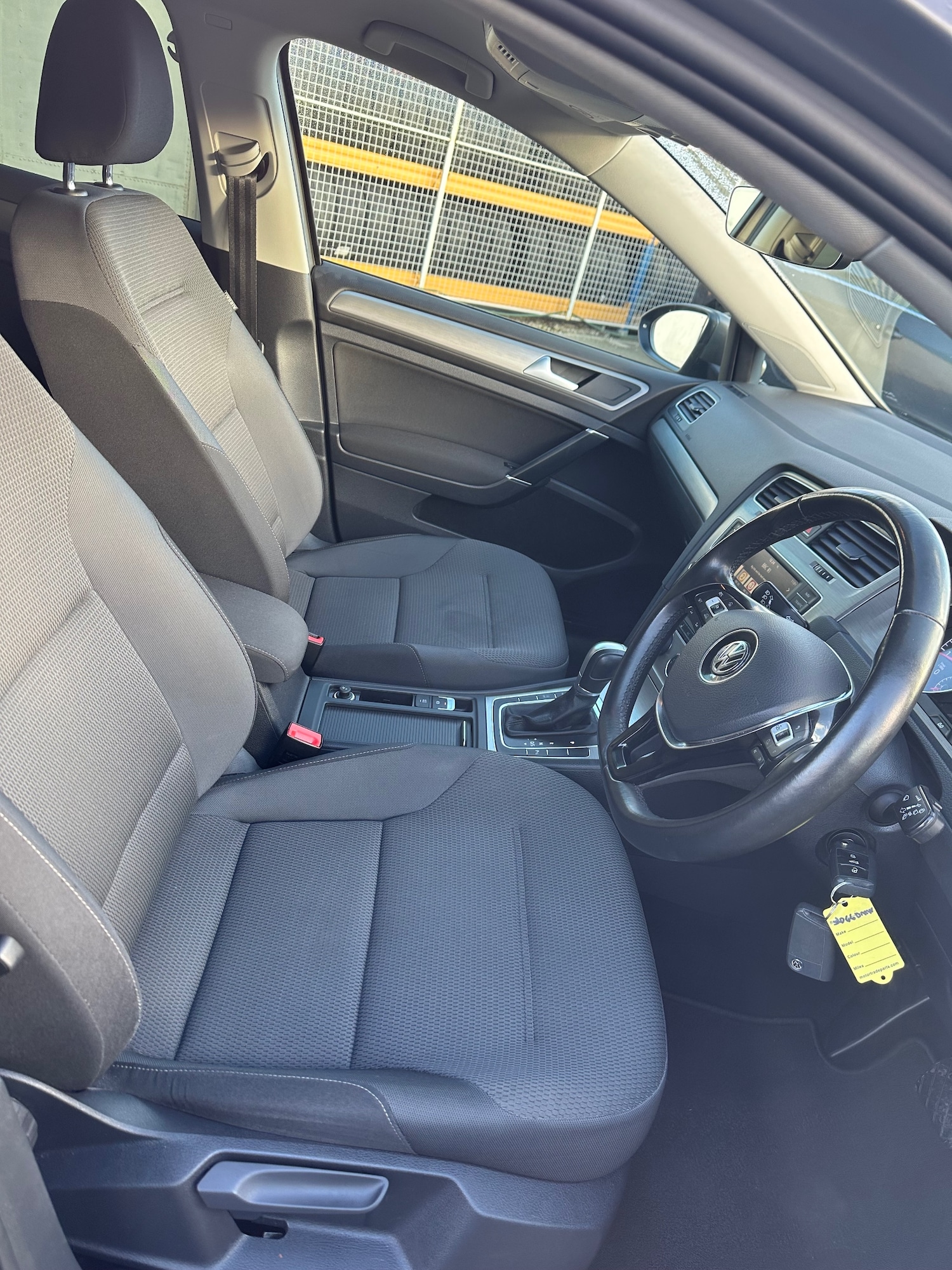 Used Volkswagen Golf 2016 for sale - 76922060: Photo 11