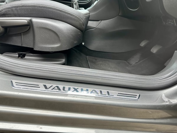 Used Vauxhall Astra 2019 for sale - 76198688: Photo 24