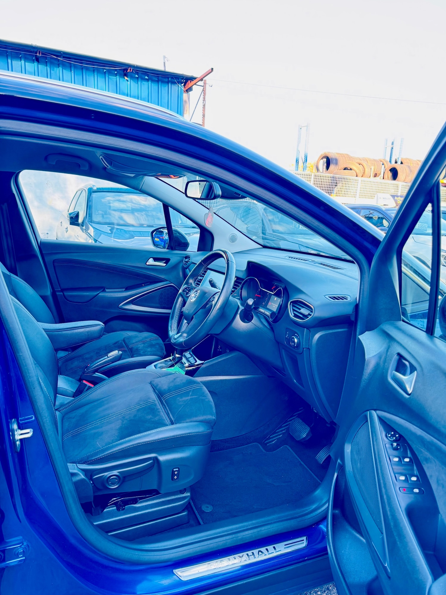 Used Vauxhall Crossland 2023 for sale - 76082903: Photo 12