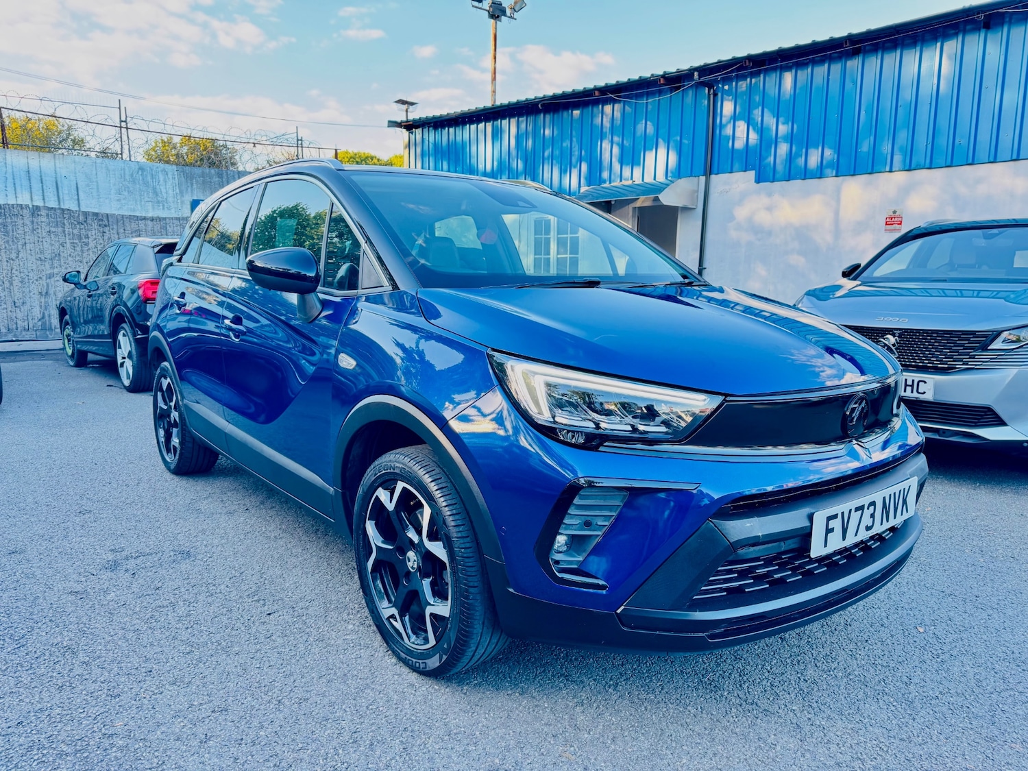 Used Vauxhall Crossland 2023 for sale - 76082903: Photo 8