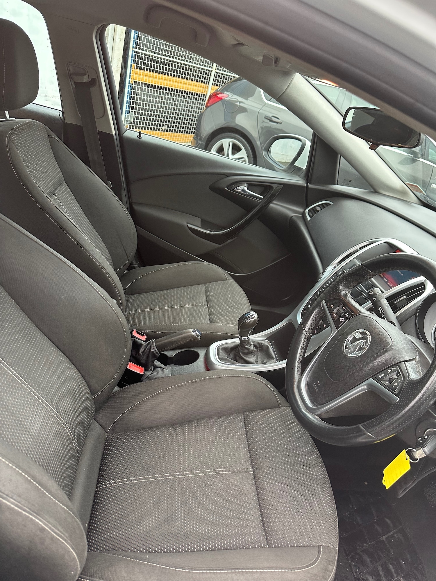 Used Vauxhall Astra 2015 for sale - 76725981: Photo 11