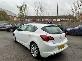 Used Vauxhall Astra 2015 for sale - 76725981: Photo