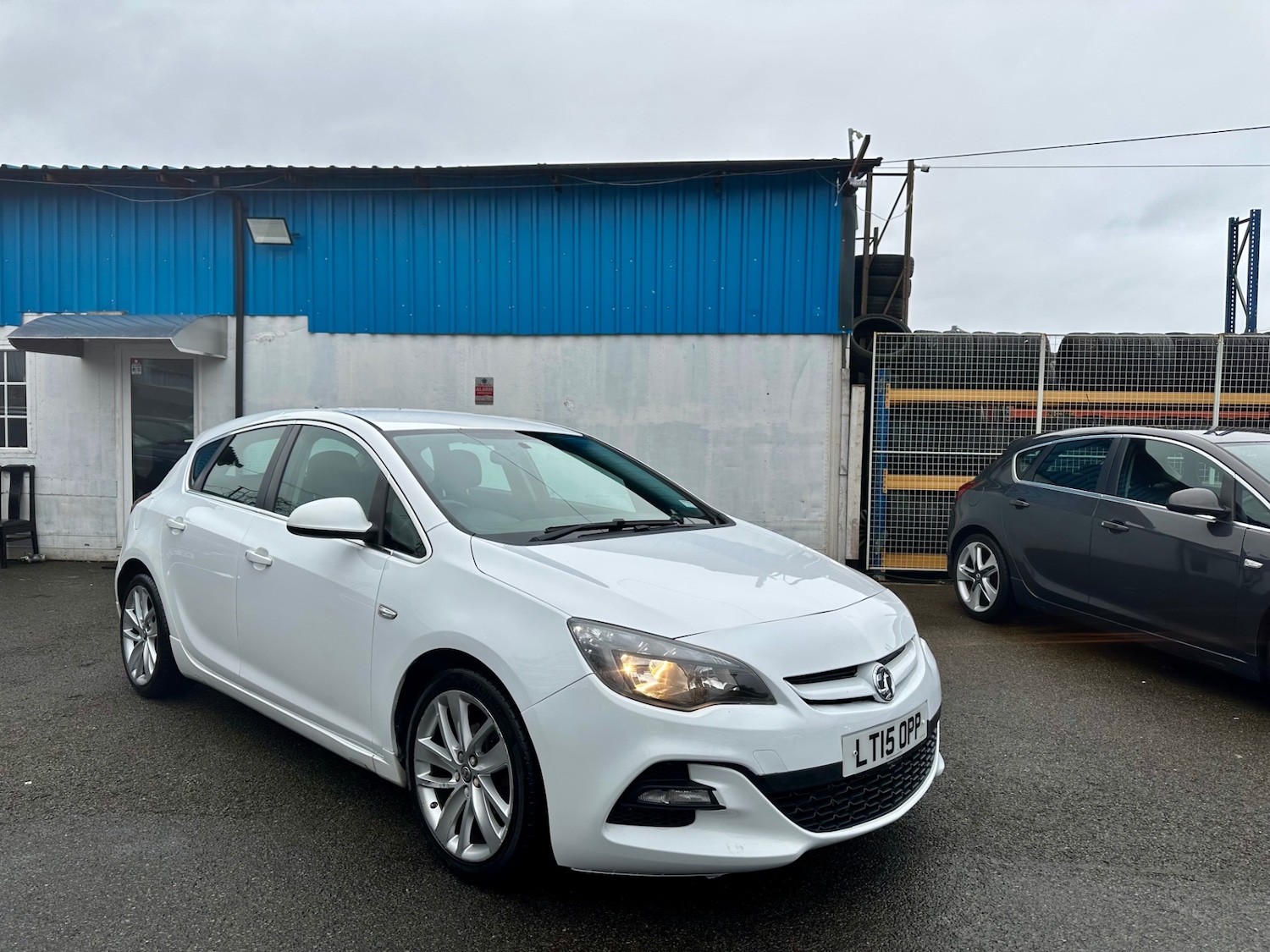 Used Vauxhall Astra 2015 for sale - 76725981: Photo 8
