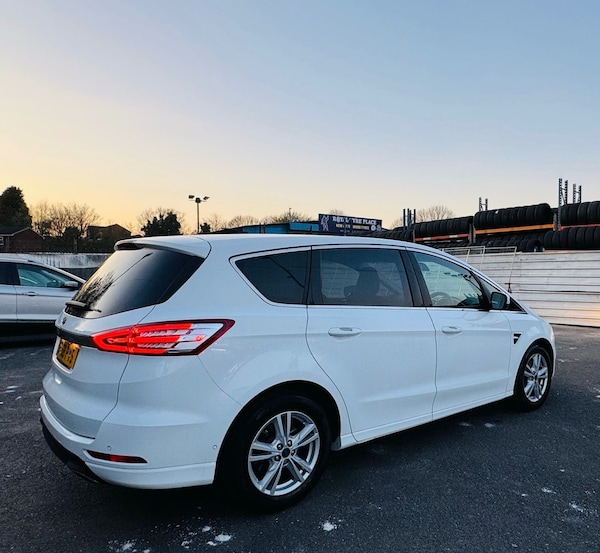Used Ford S-Max 2018 for sale - 74352411: Photo 10