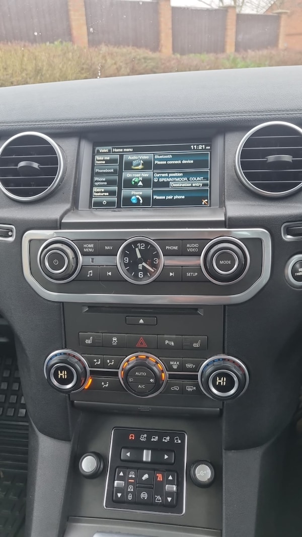 Used Land Rover Discovery 2015 for sale - 73974372: Photo 12