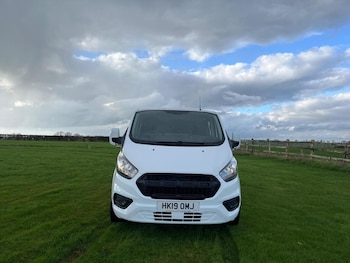 Used Ford Transit Custom 2019 for sale - 77541640: Photo
