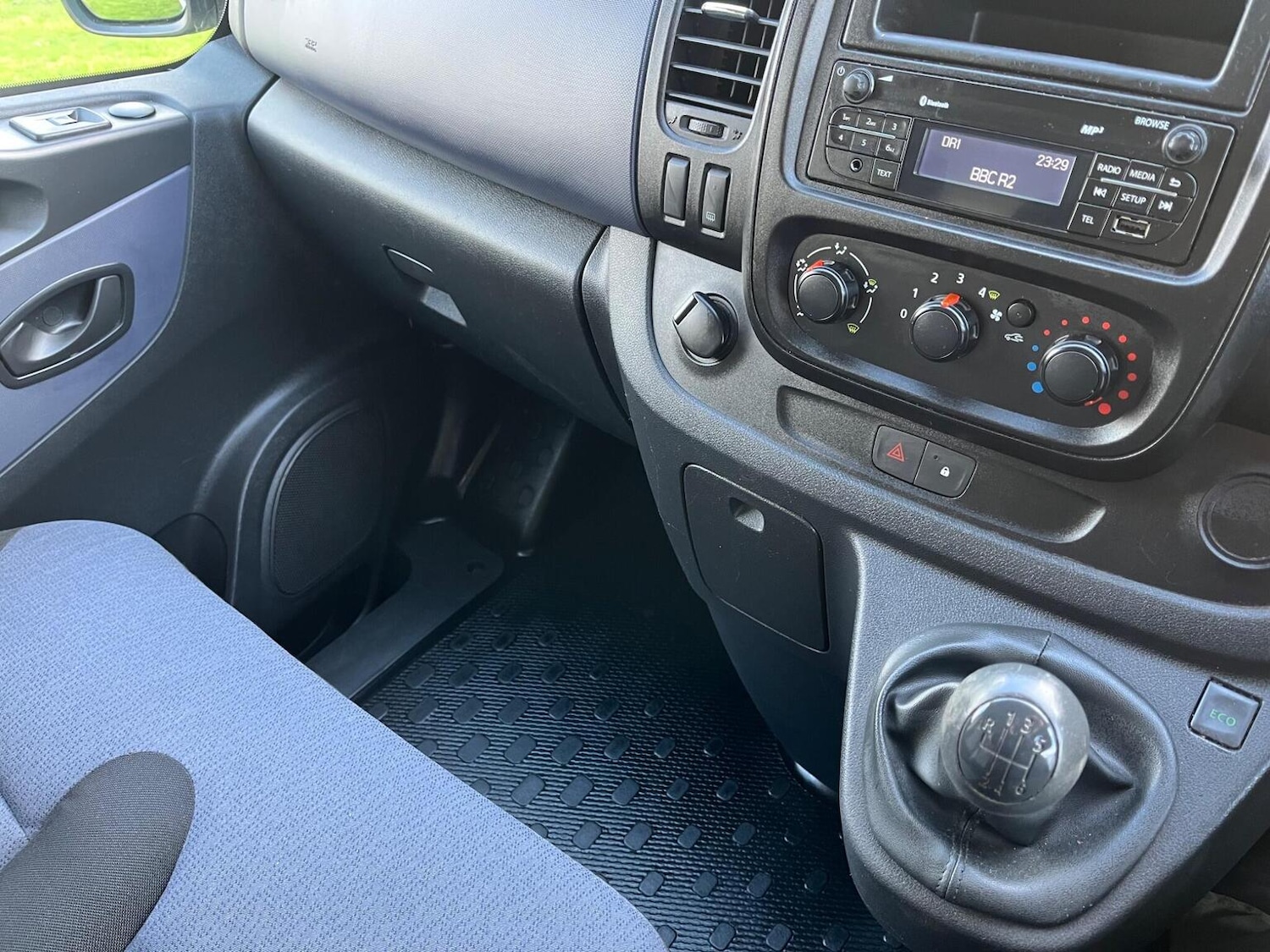 Used Vauxhall Vivaro 2016 for sale - 77038879: Photo 20