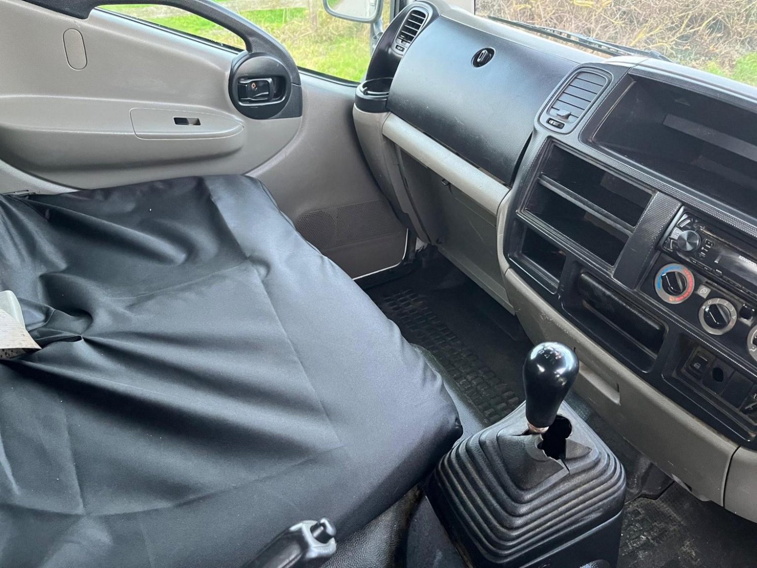 Used Nissan Cabstar 2010 for sale - 77038868: Photo 13