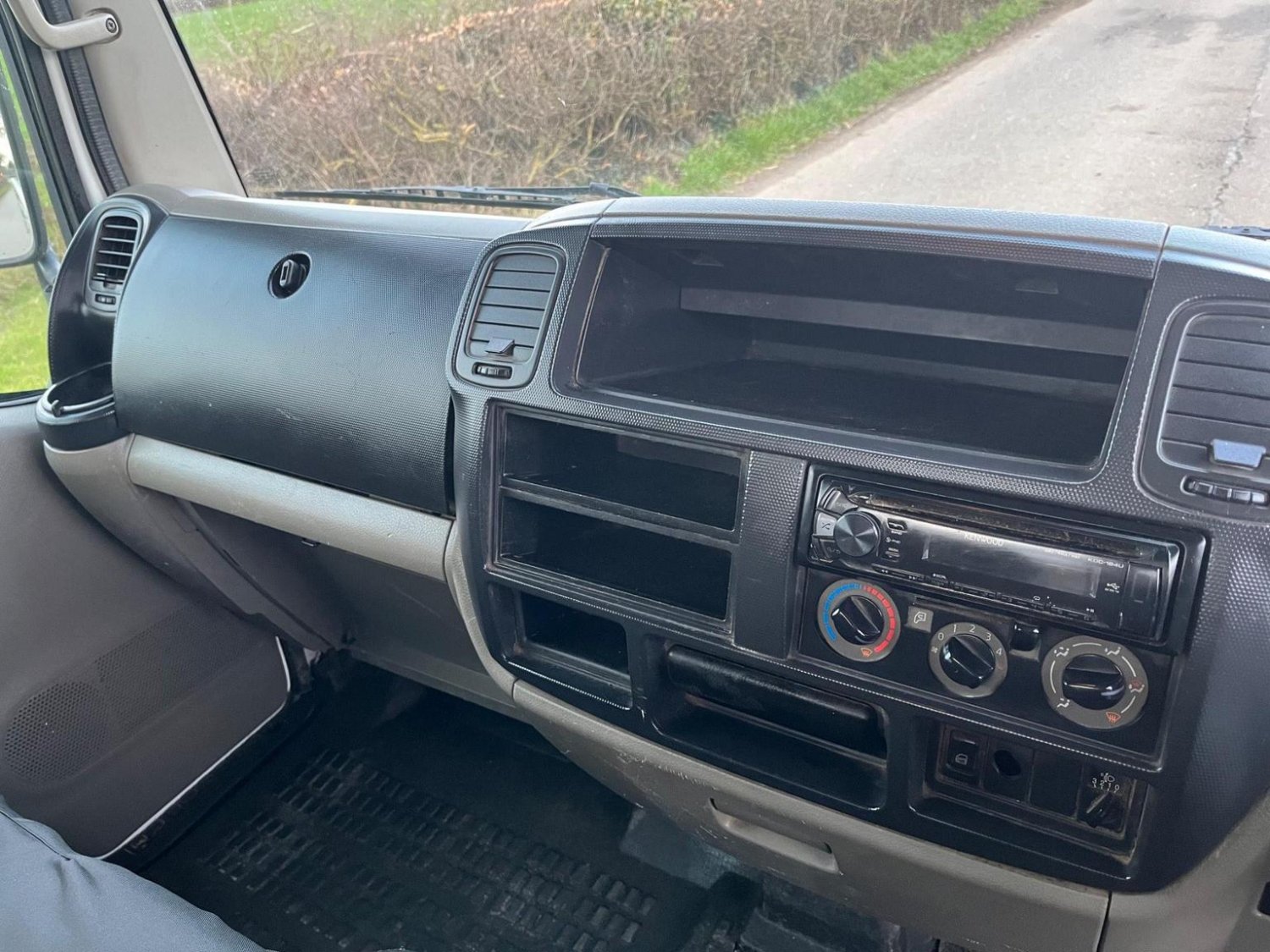 Used Nissan Cabstar 2010 for sale - 77038868: Photo 14