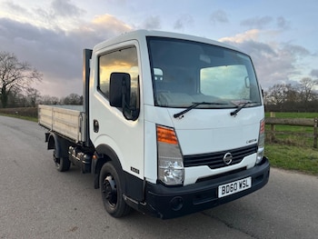 Used Nissan Cabstar 2010 for sale - 77038868: Photo