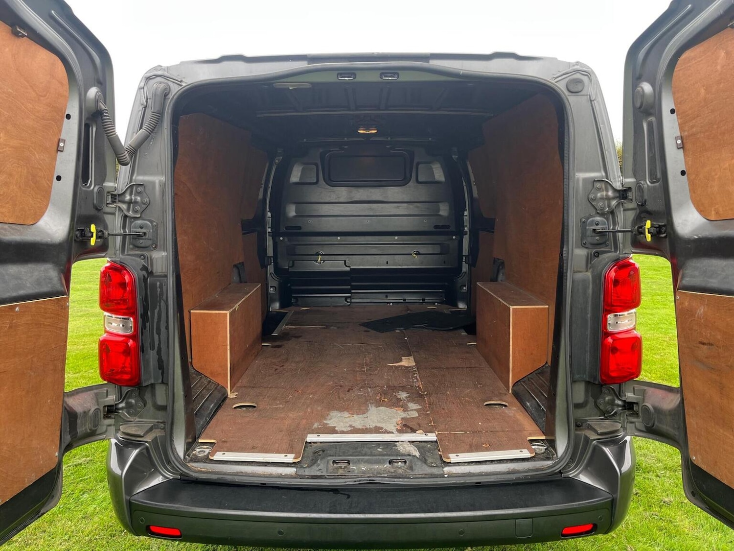 Used Vauxhall Vivaro 2021 for sale - 77038859: Photo 12