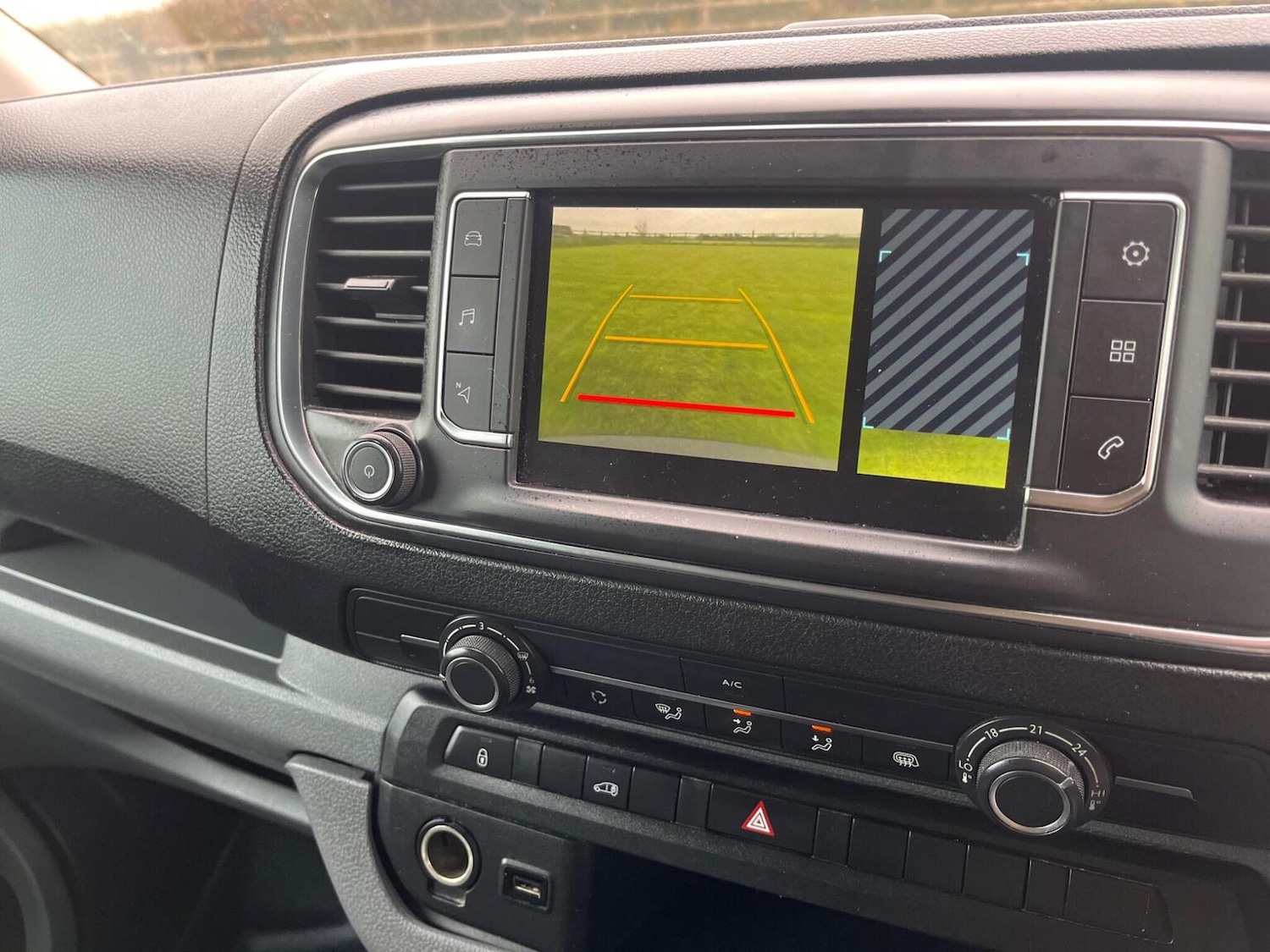 Used Vauxhall Vivaro 2021 for sale - 77038859: Photo 26