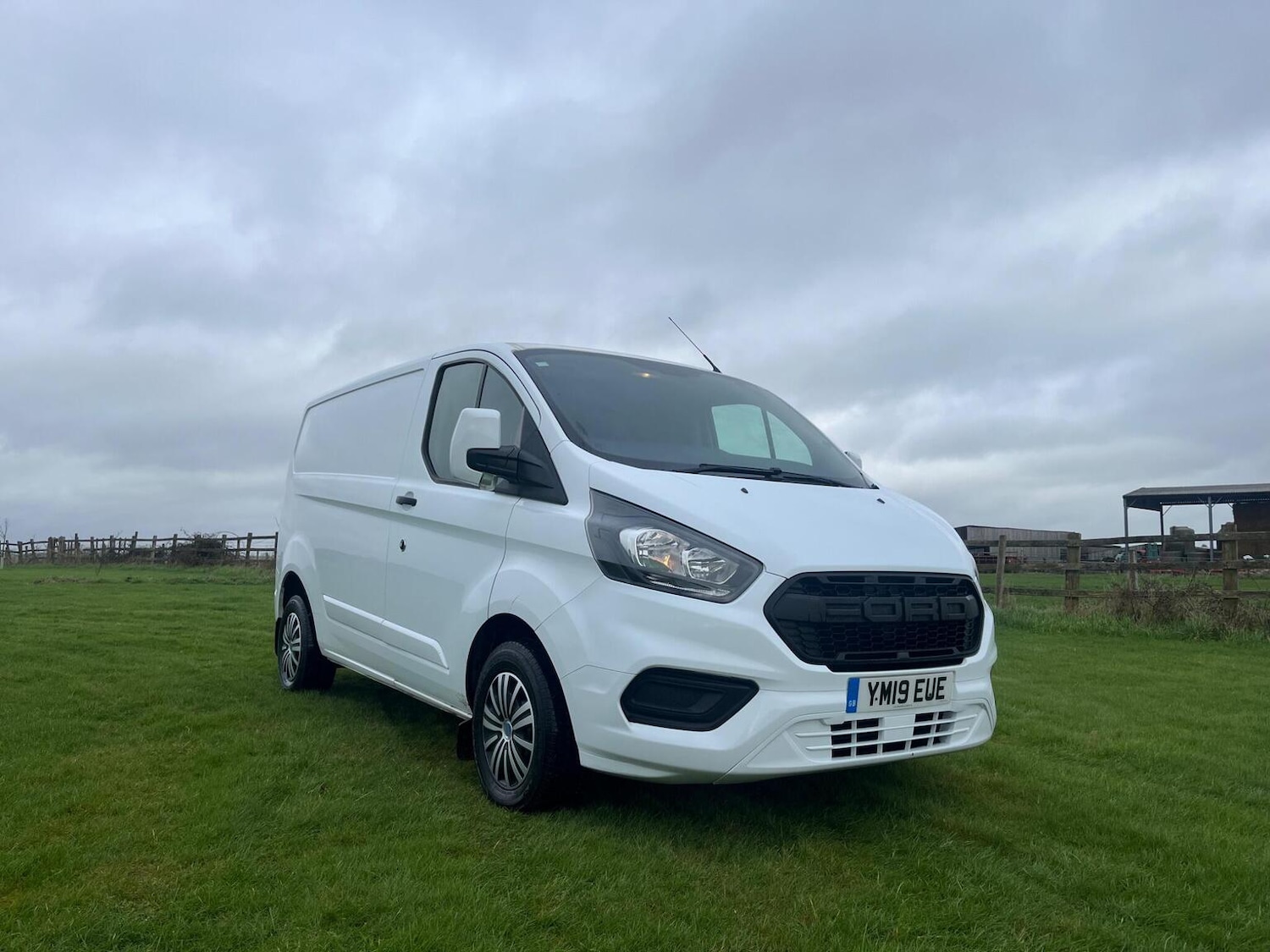 Used Ford Transit Custom 2019 for sale - 77709075: Photo 1