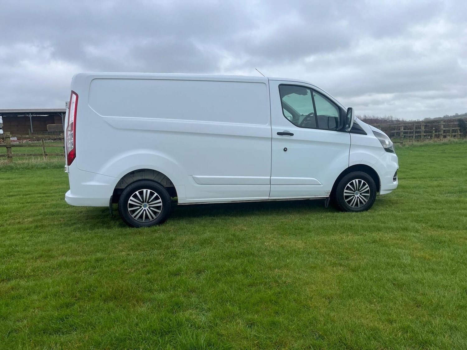 Used Ford Transit Custom 2019 for sale - 77709075: Photo 12