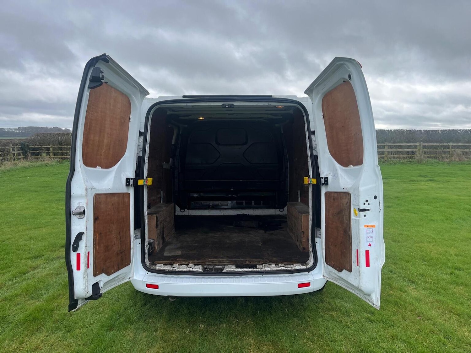 Used Ford Transit Custom 2019 for sale - 77709075: Photo 13