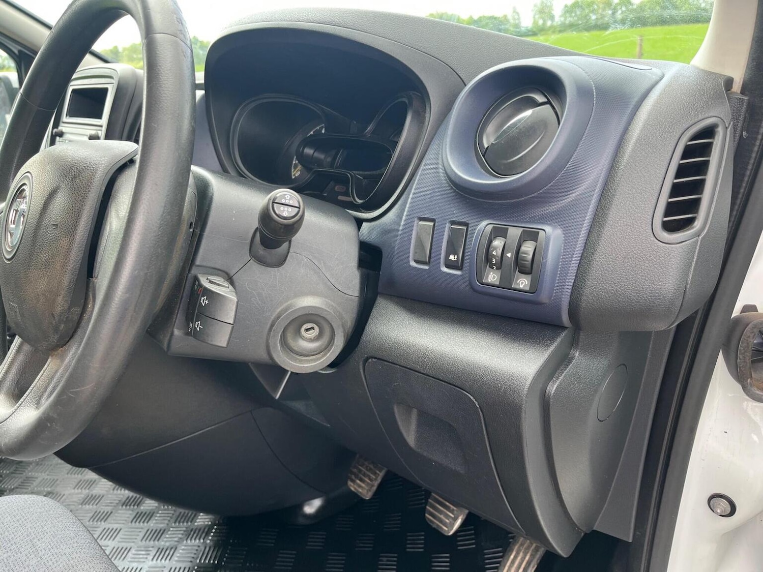 Used Vauxhall Vivaro 2016 for sale - 77038890: Photo 19