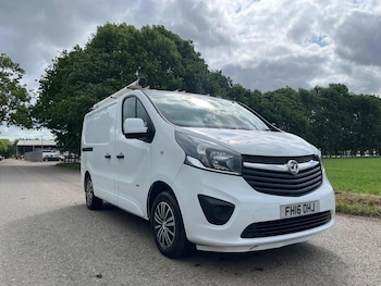 Used Vauxhall Vivaro 2016 for sale - 77038890: Photo