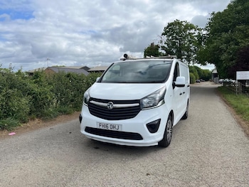 Used Vauxhall Vivaro 2016 for sale - 77038890: Photo