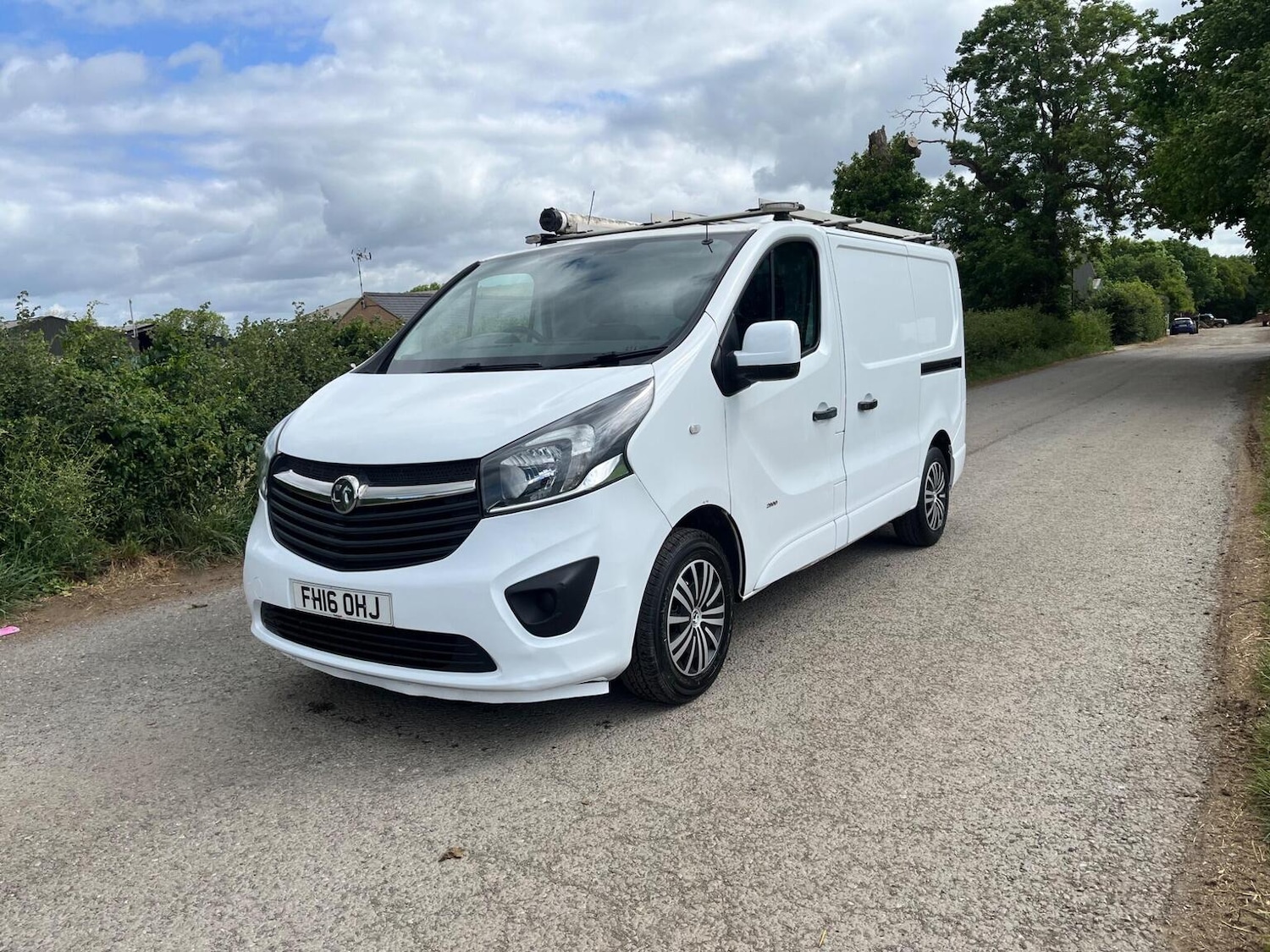 Used Vauxhall Vivaro 2016 for sale - 77038890: Photo 5