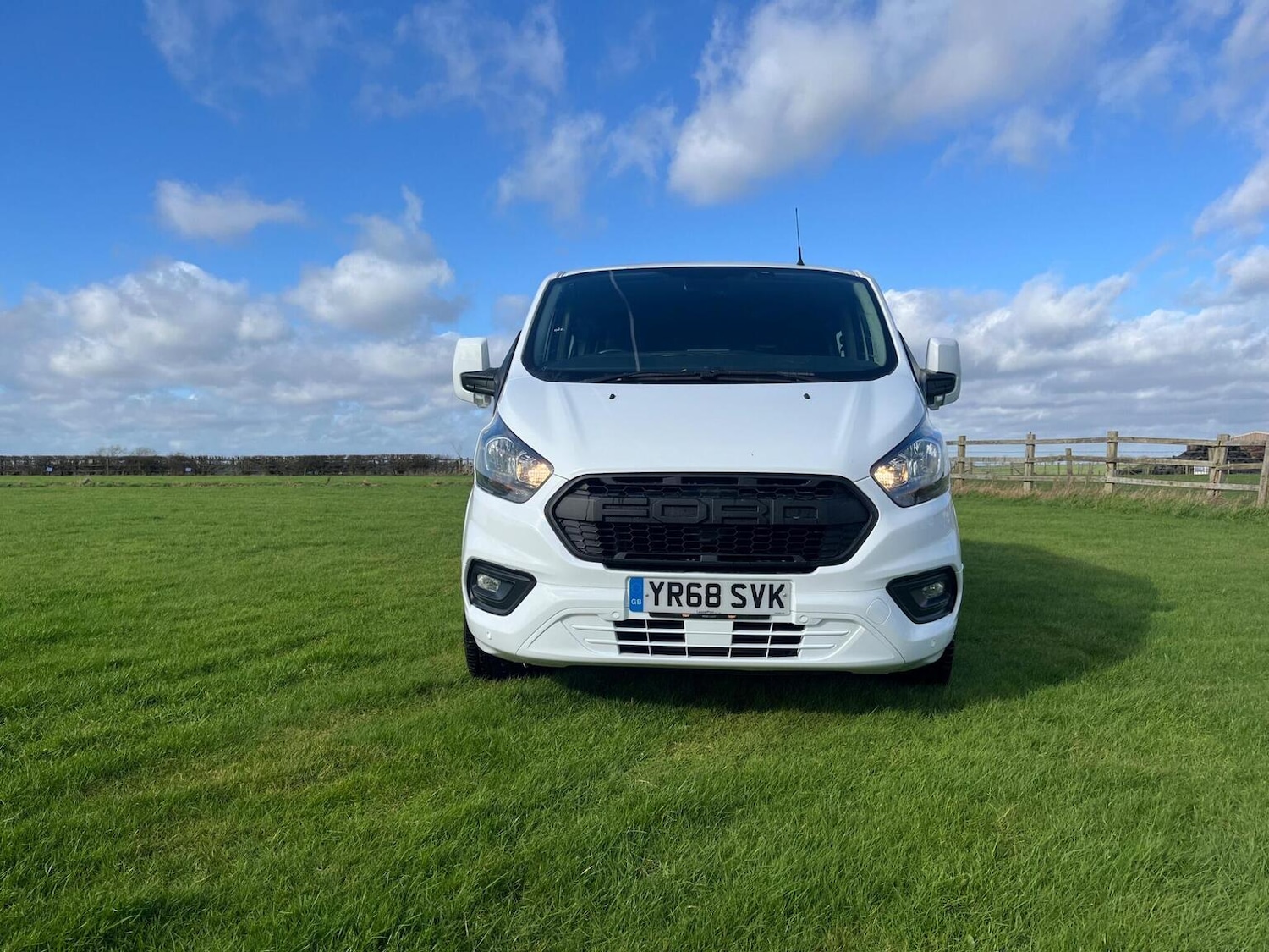 Used Ford Transit Custom 2018 for sale - 77567508: Photo 2