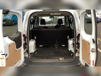 Used Ford Transit Courier 2019 for sale - 77798610: Photo