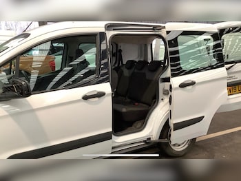 Used Ford Transit Courier 2019 for sale - 77798610: Photo