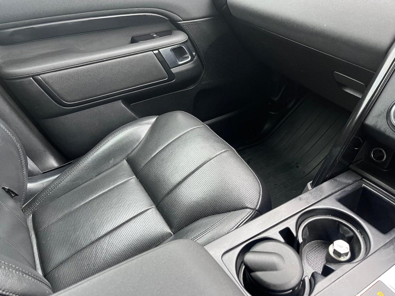 Used Land Rover Discovery 2019 for sale - 77385167: Photo 18