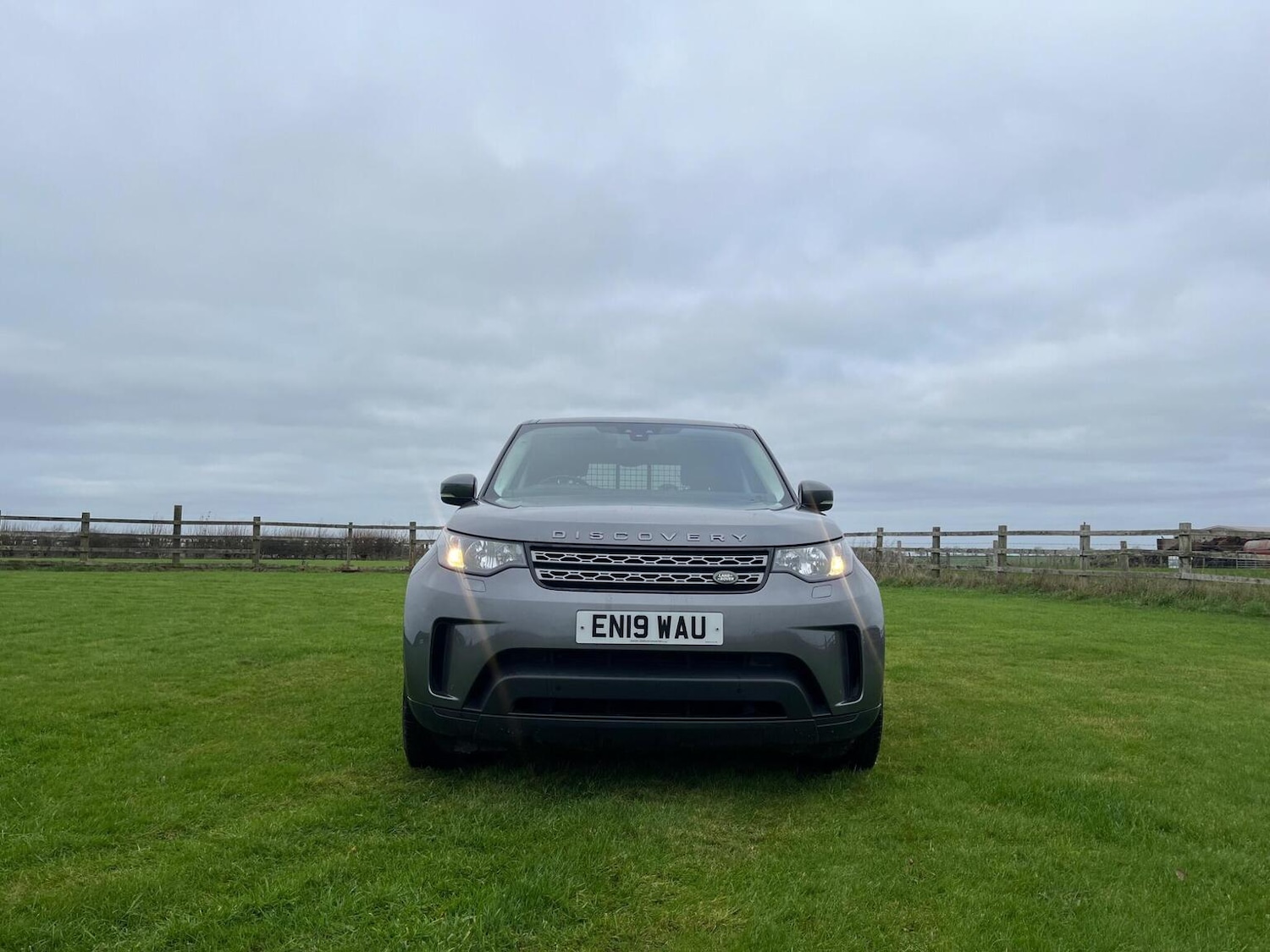 Used Land Rover Discovery 2019 for sale - 77385167: Photo 2