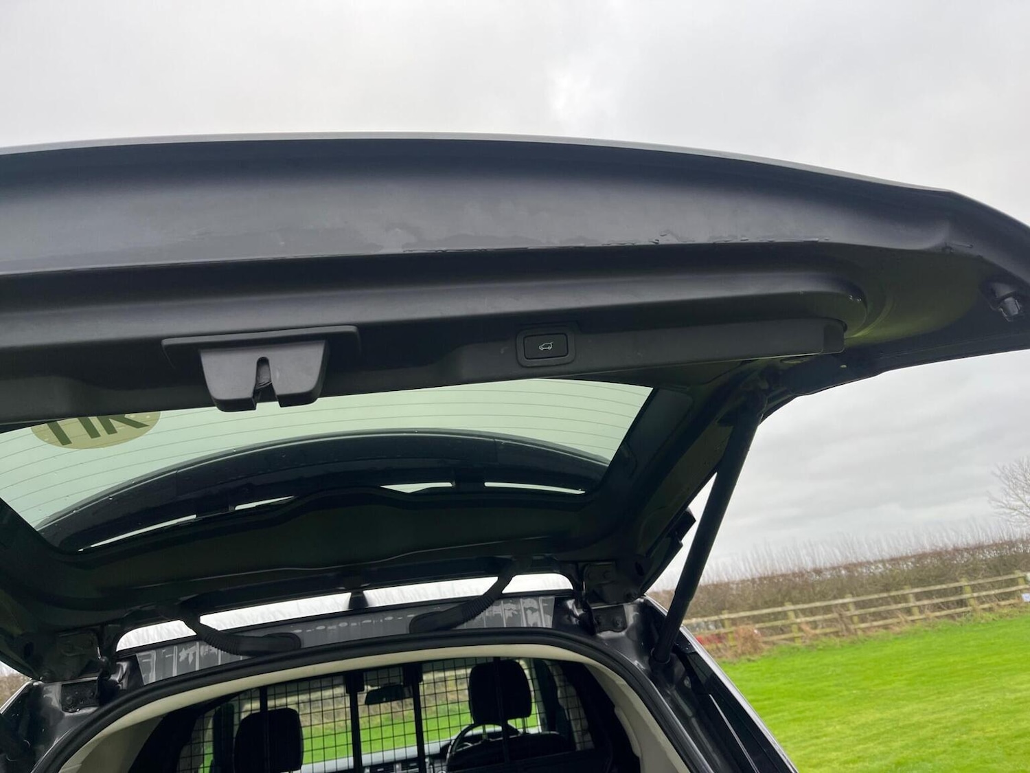 Used Land Rover Discovery 2019 for sale - 77385167: Photo 29