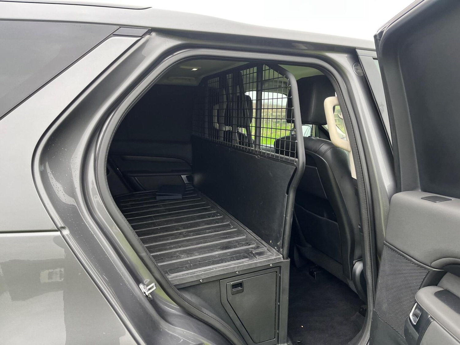 Used Land Rover Discovery 2019 for sale - 77385167: Photo 30