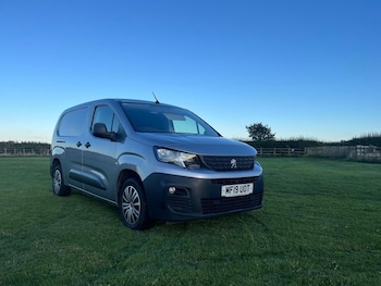 Used Peugeot Partner 2019 for sale - 77038843: Photo