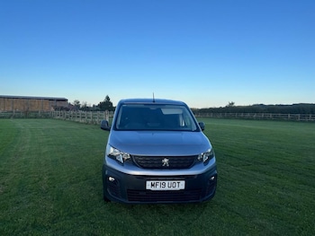 Used Peugeot Partner 2019 for sale - 77038843: Photo