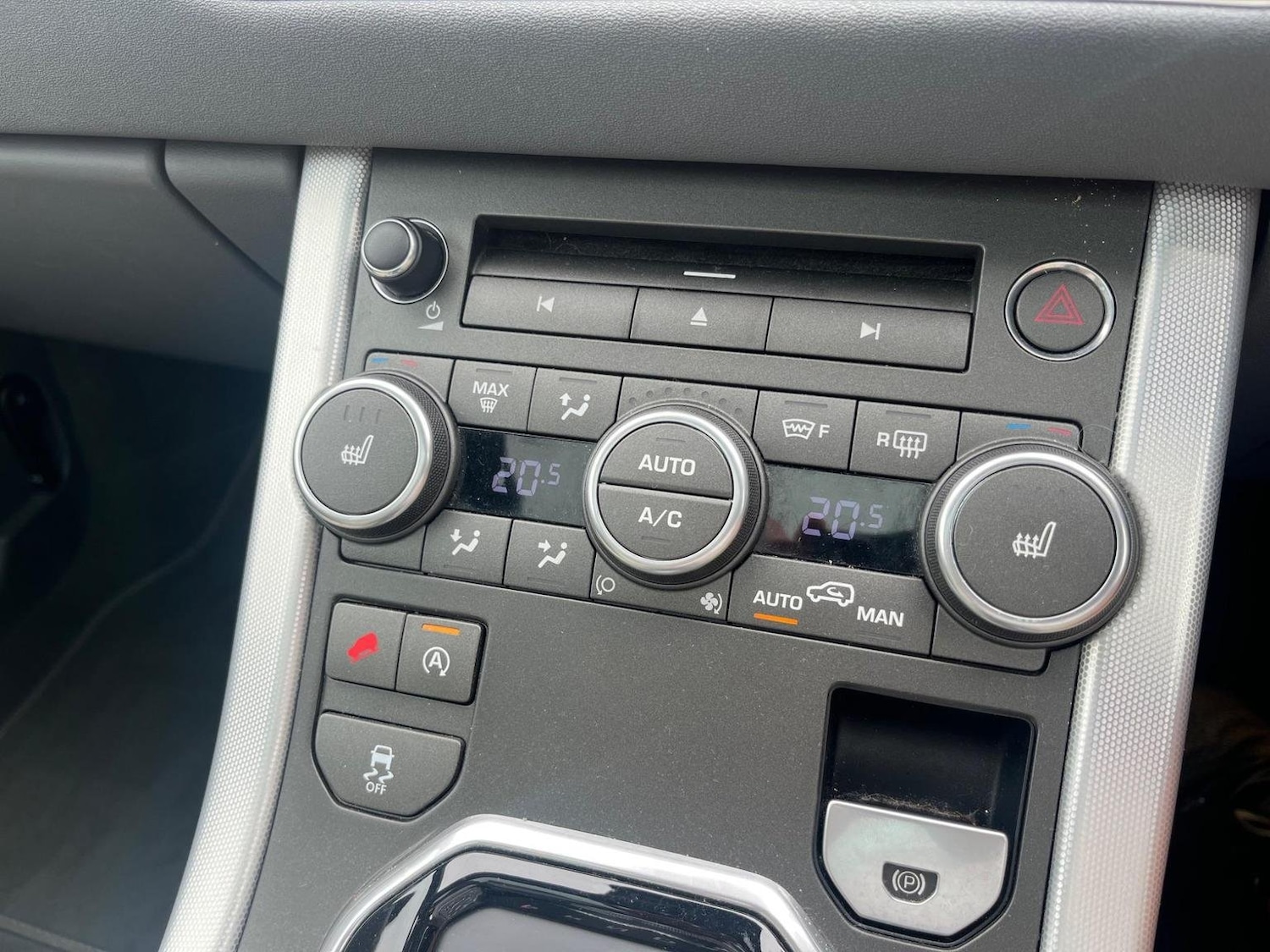 Used Land Rover Range Rover Evoque 2015 for sale - 77038849: Photo 15