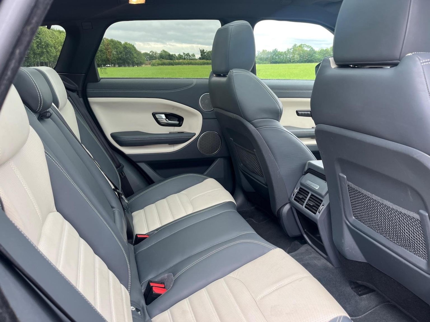 Used Land Rover Range Rover Evoque 2015 for sale - 77038849: Photo 25