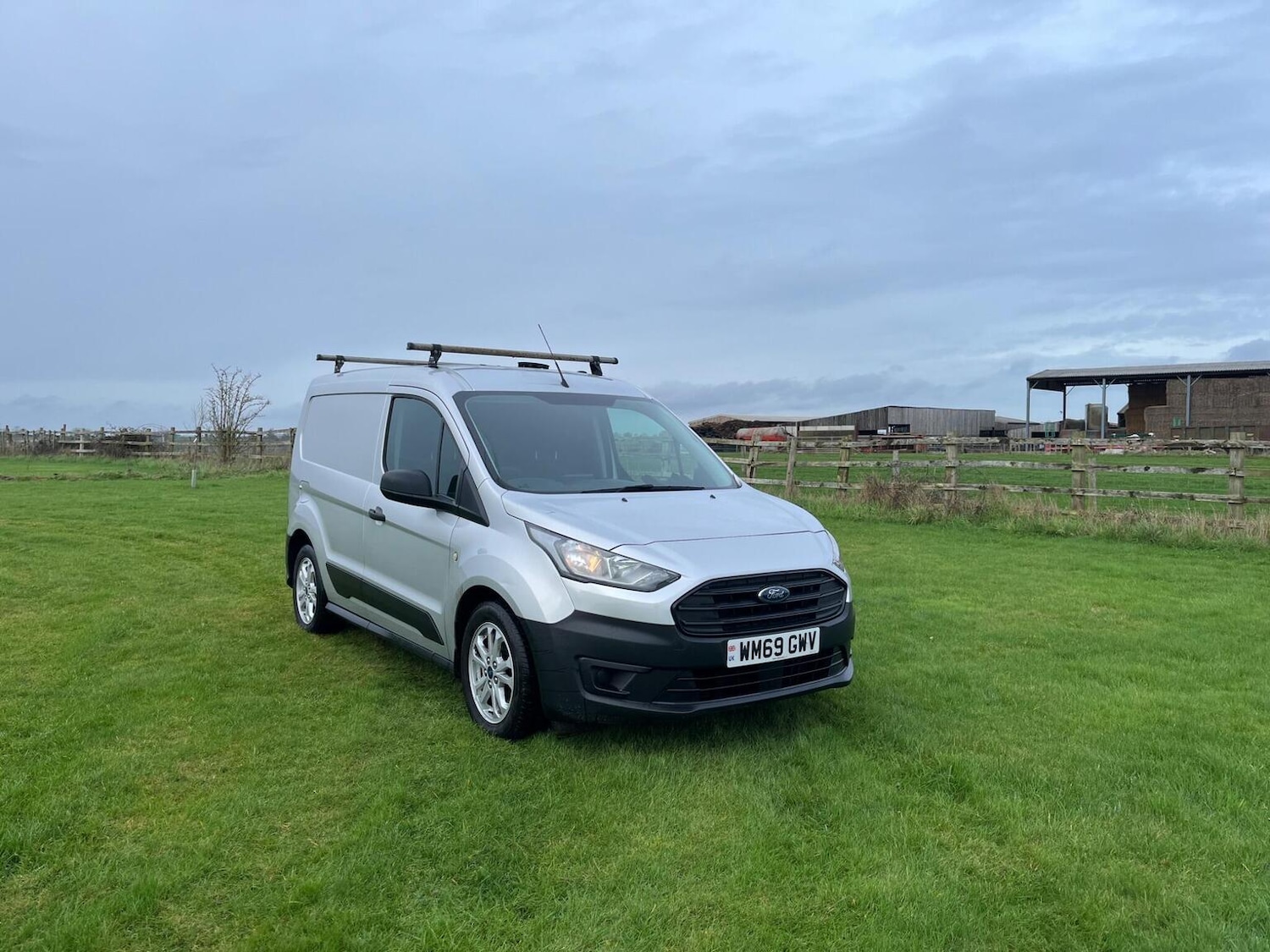 Used Ford Transit Connect 2020 for sale - 77483647: Photo 2