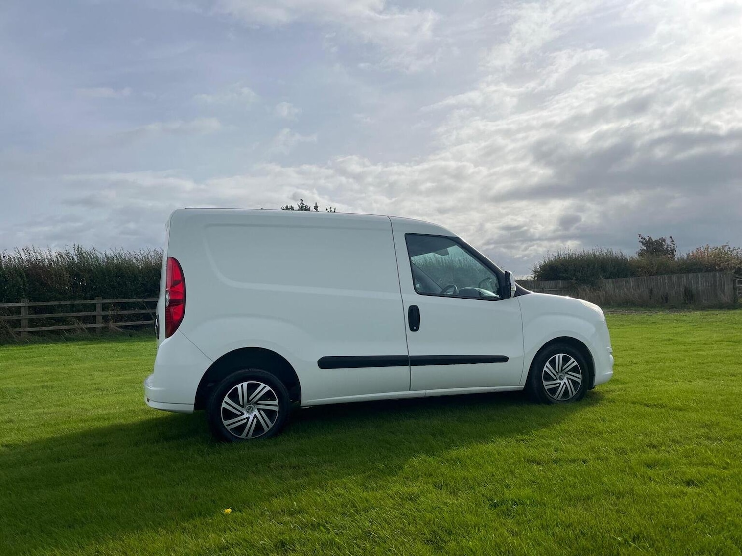 Used Vauxhall Combo 2024 for sale - 77038860: Photo 12