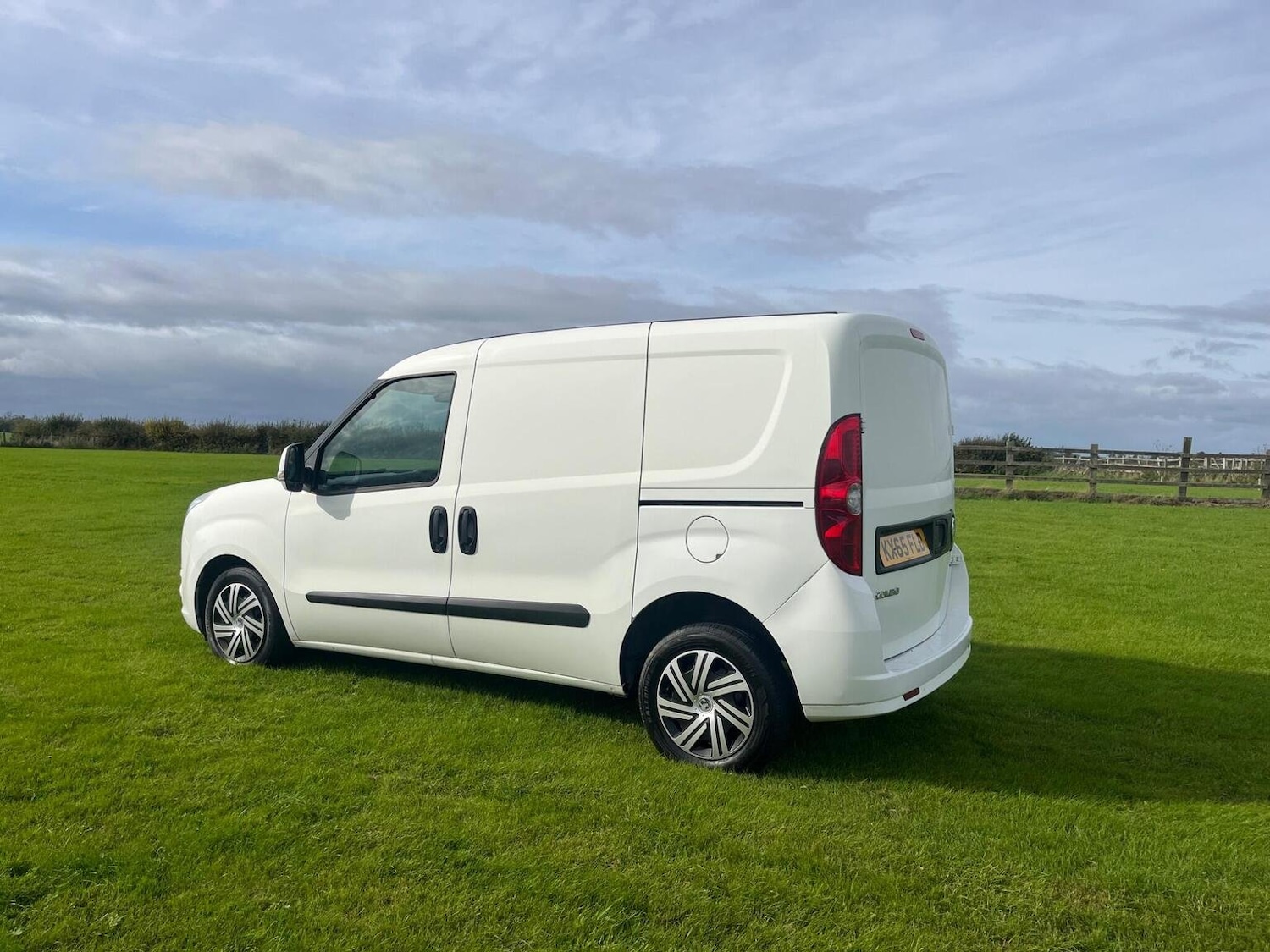 Used Vauxhall Combo 2024 for sale - 77038860: Photo 9