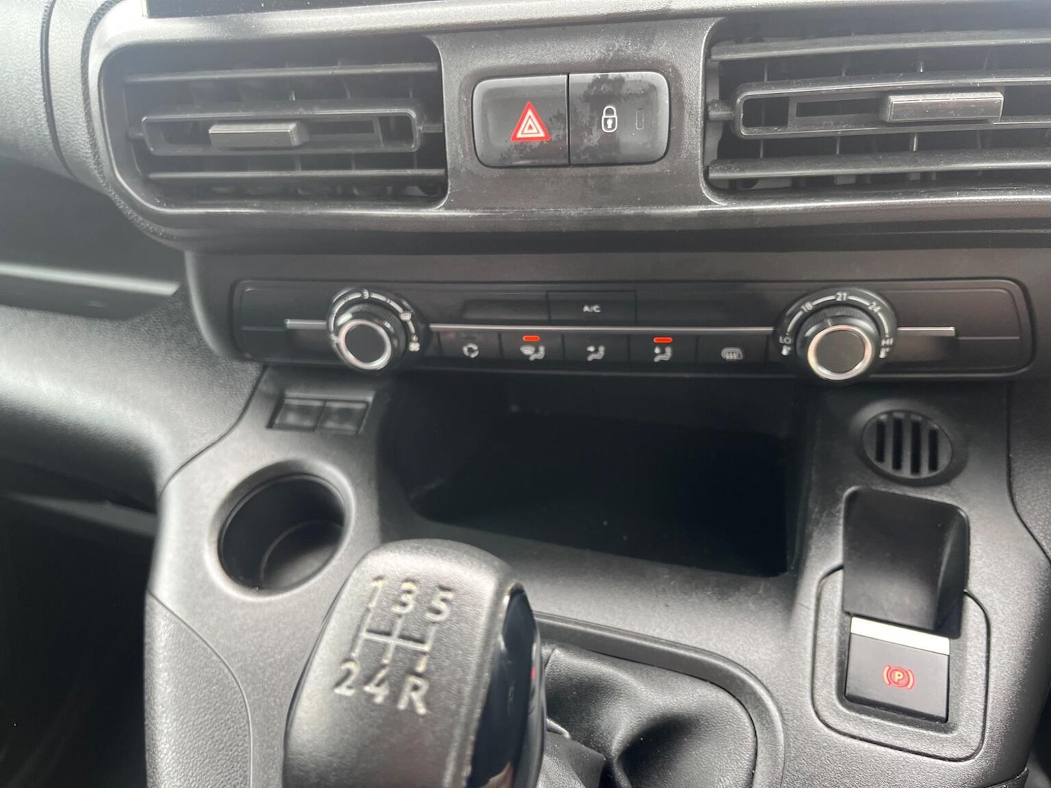 Used Citroen Berlingo 2019 for sale - 77038888: Photo 11