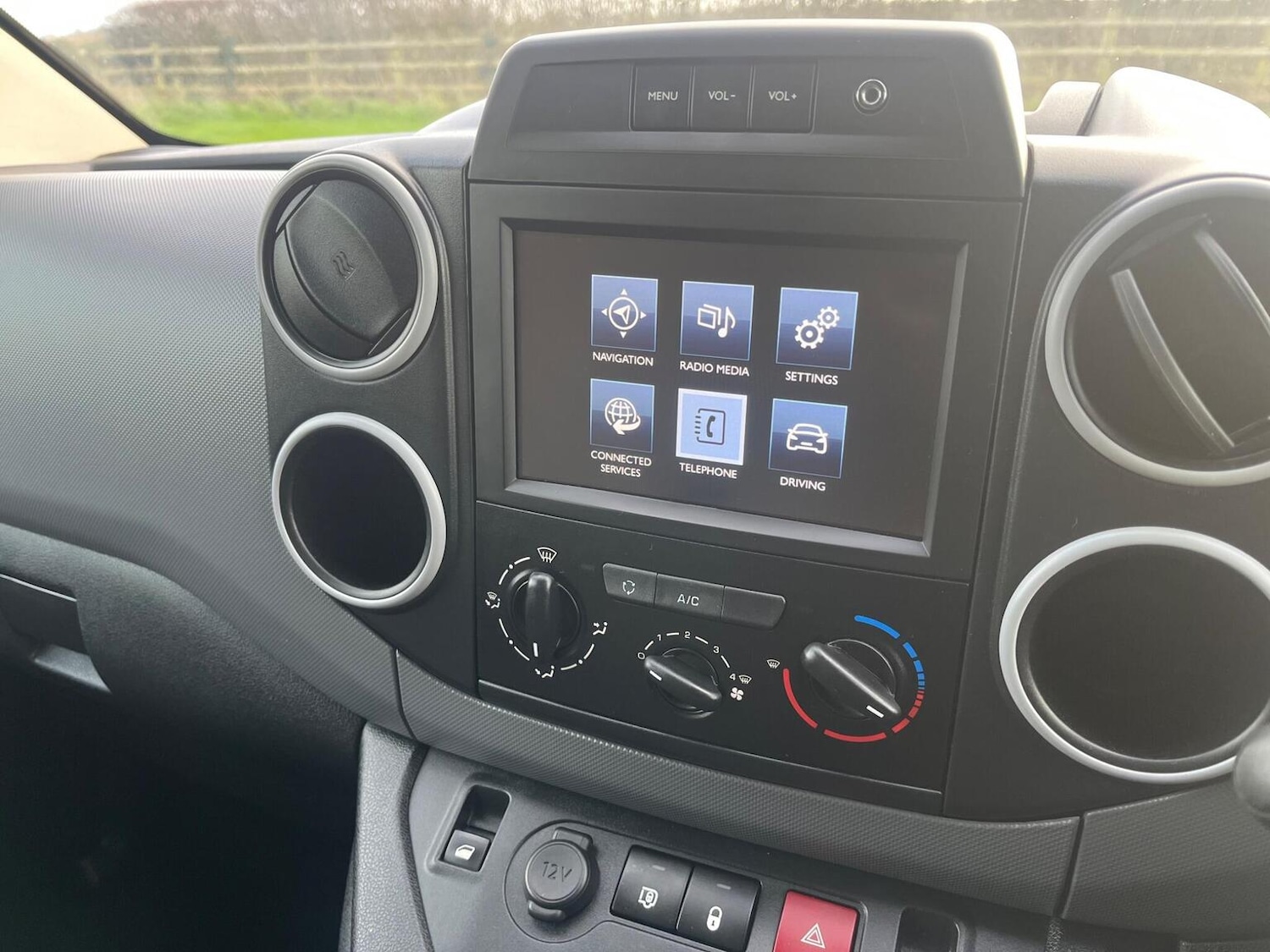 Used Peugeot Partner 2018 for sale - 77096936: Photo 17