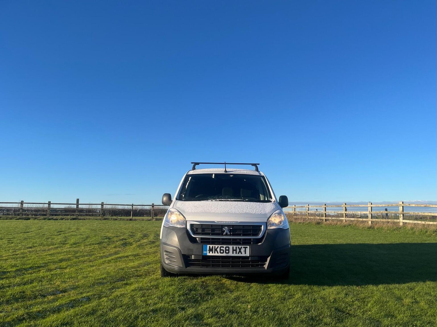 Used Peugeot Partner 2018 for sale - 77096936: Photo 2