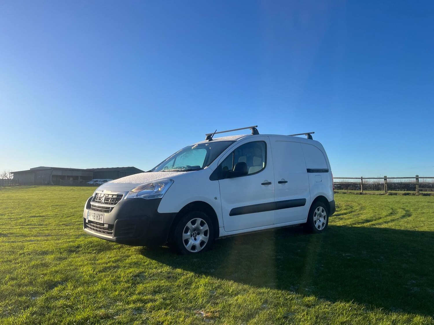 Used Peugeot Partner 2018 for sale - 77096936: Photo 3