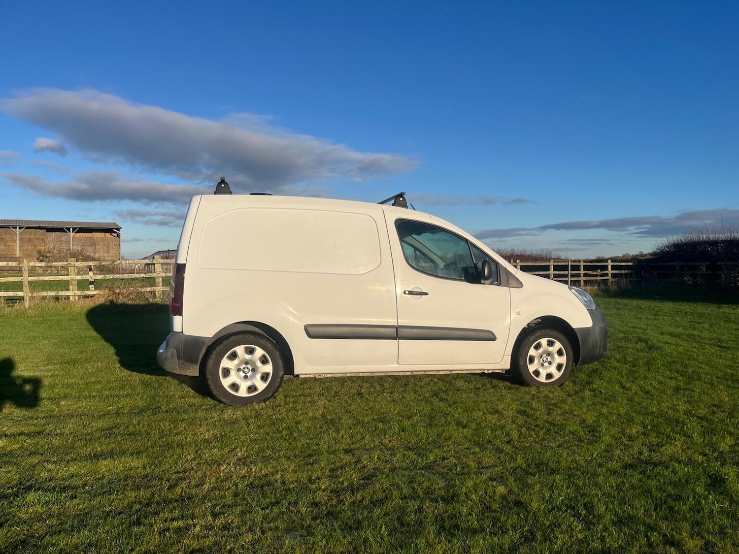 Used Peugeot Partner 2018 for sale - 77096936: Photo 8