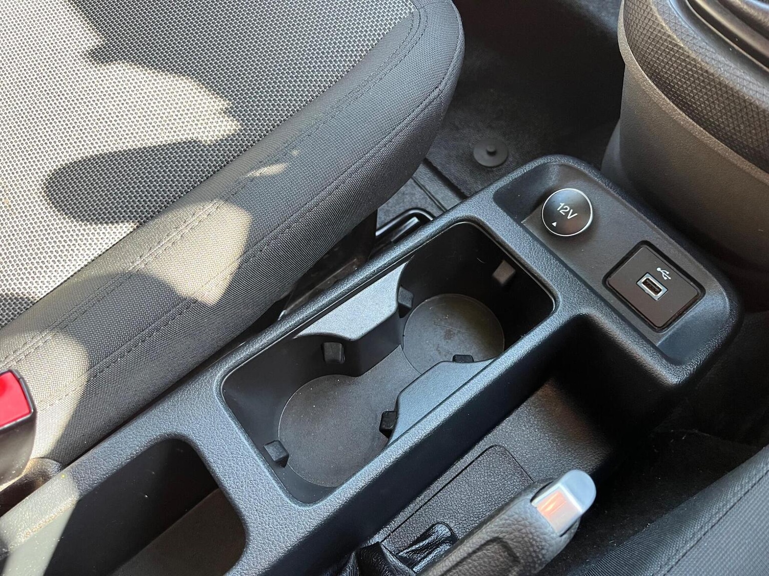 Used Ford Transit Connect 2019 for sale - 77897811: Photo 19