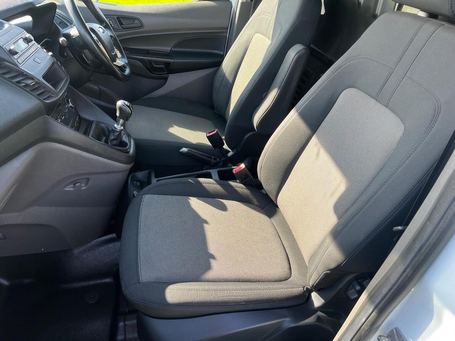 Used Ford Transit Connect 2019 for sale - 77897811: Photo 23