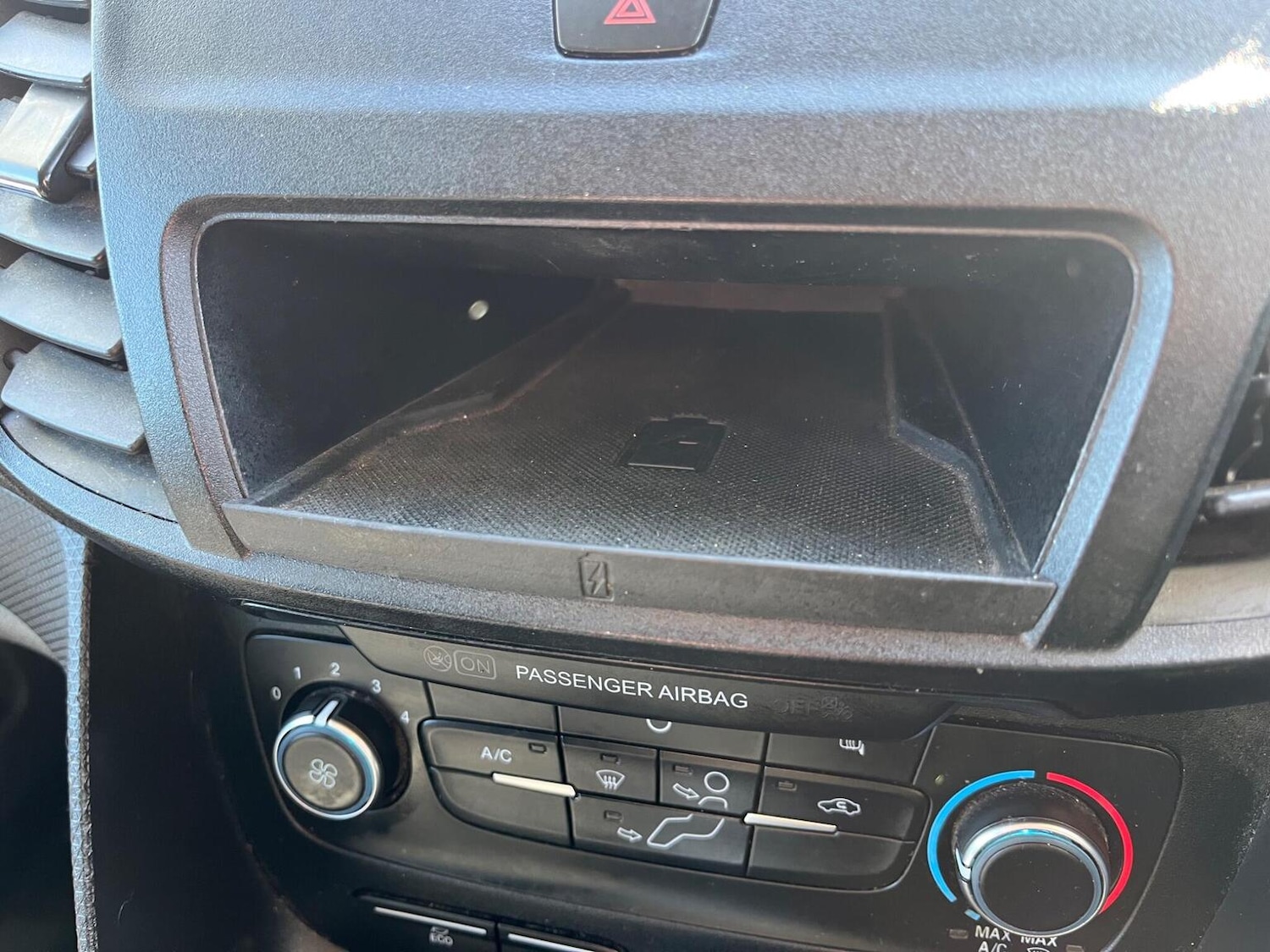 Used Ford Transit Connect 2019 for sale - 77897811: Photo 24