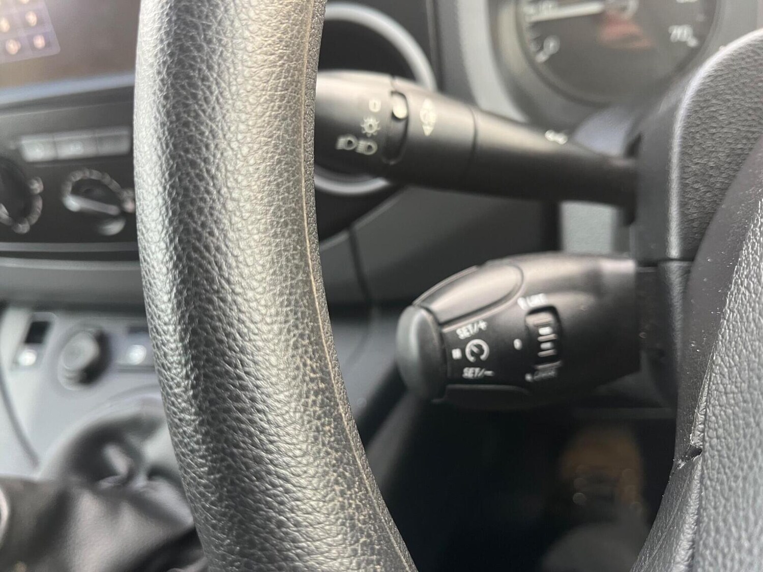 Used Peugeot Partner 2017 for sale - 77049245: Photo 26