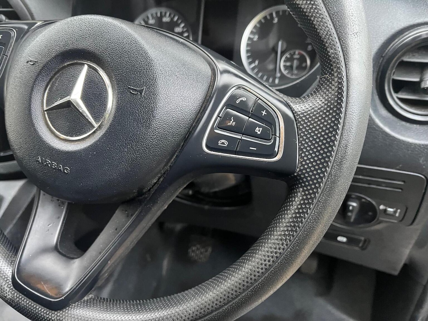 Used Mercedes-Benz Vito 2019 for sale - 77038851: Photo 21