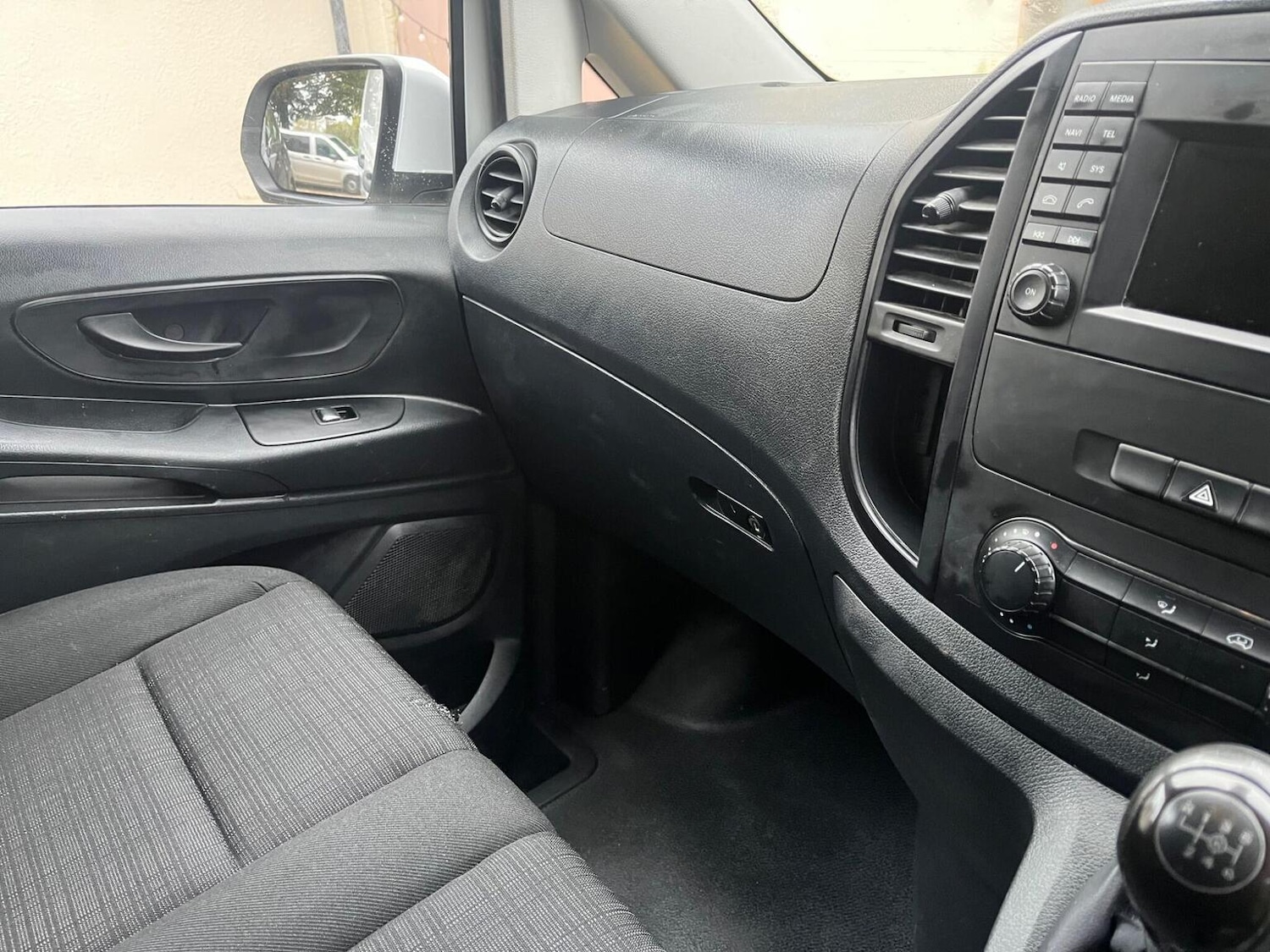 Used Mercedes-Benz Vito 2019 for sale - 77038851: Photo 24