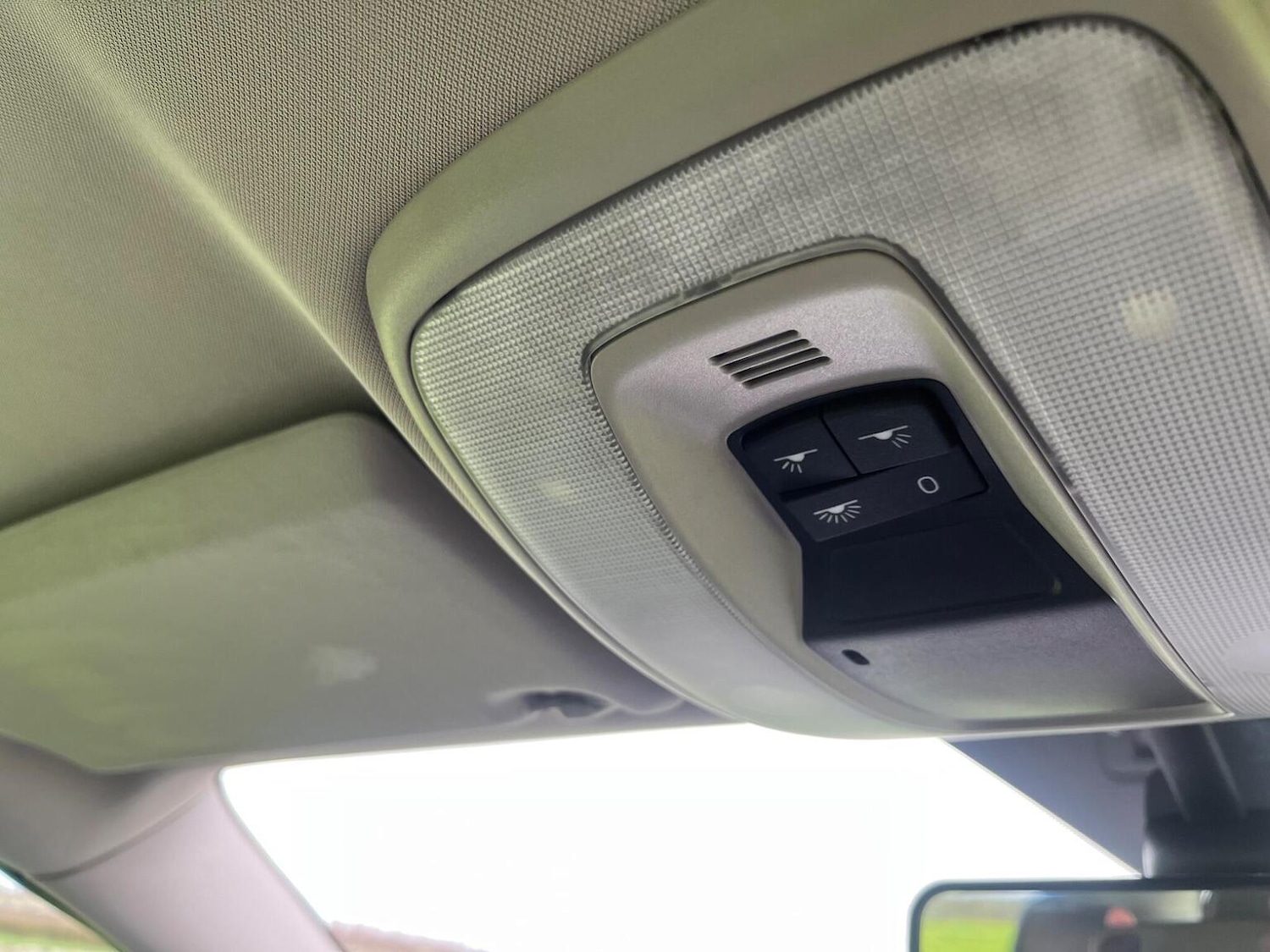 Used Volvo C30 2009 for sale - 77709060: Photo 25